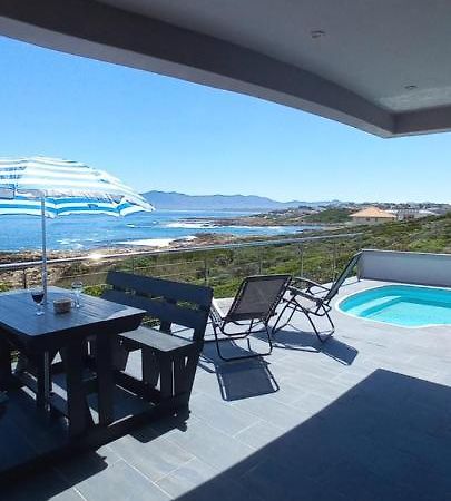 Royal Albatros Apartment Gansbaai Exterior foto