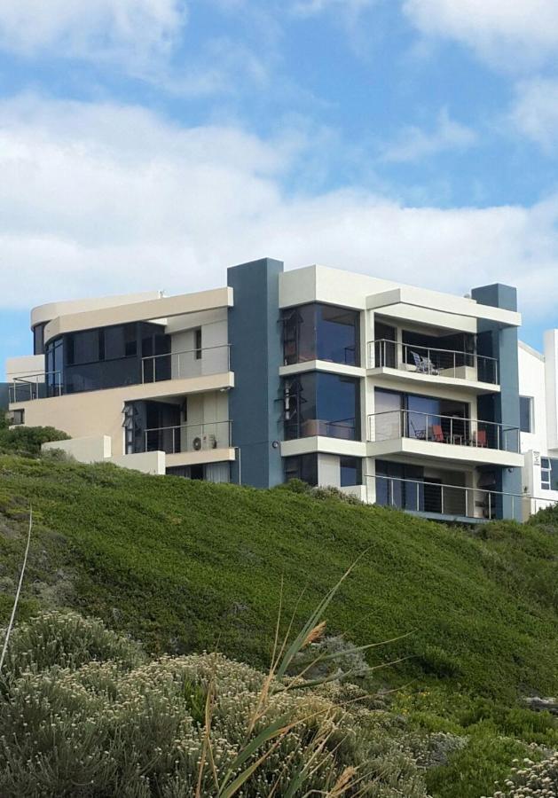 Royal Albatros Apartment Gansbaai Exterior foto