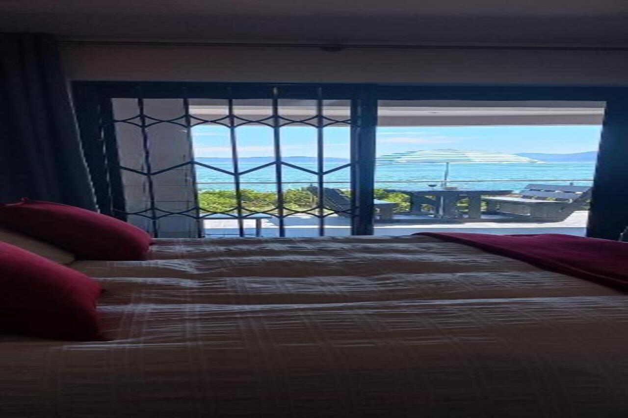 Royal Albatros Apartment Gansbaai Exterior foto